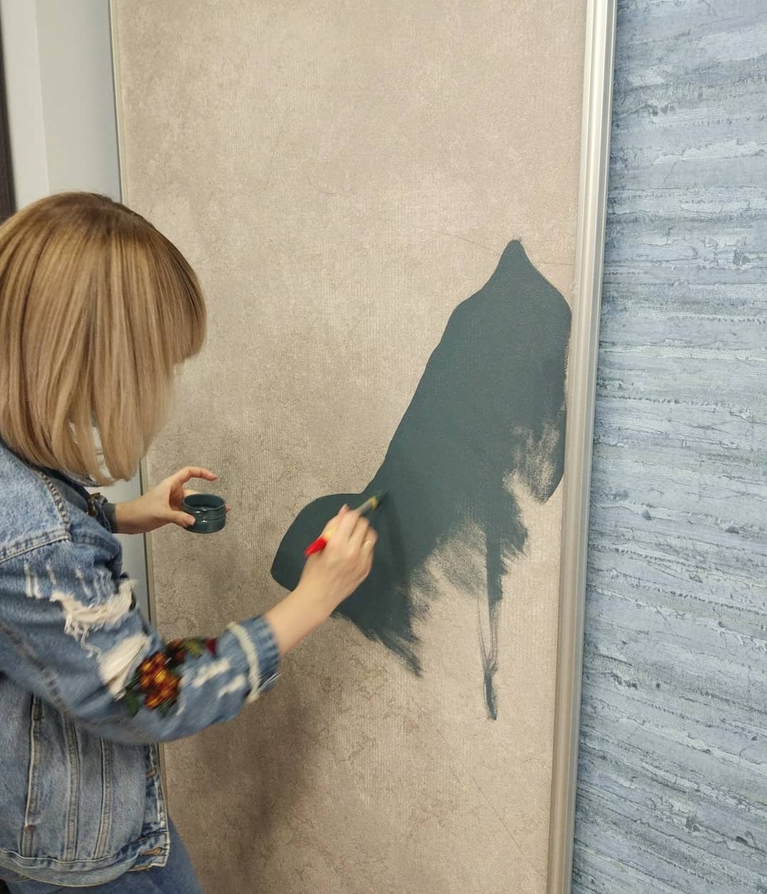 Хотим с Вами поделится нашим экспериментом с краской Mons Lanors!