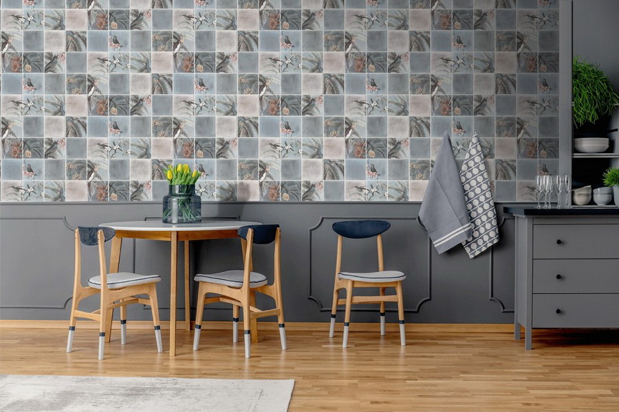 "Escapade" от UGEPA (Франция)