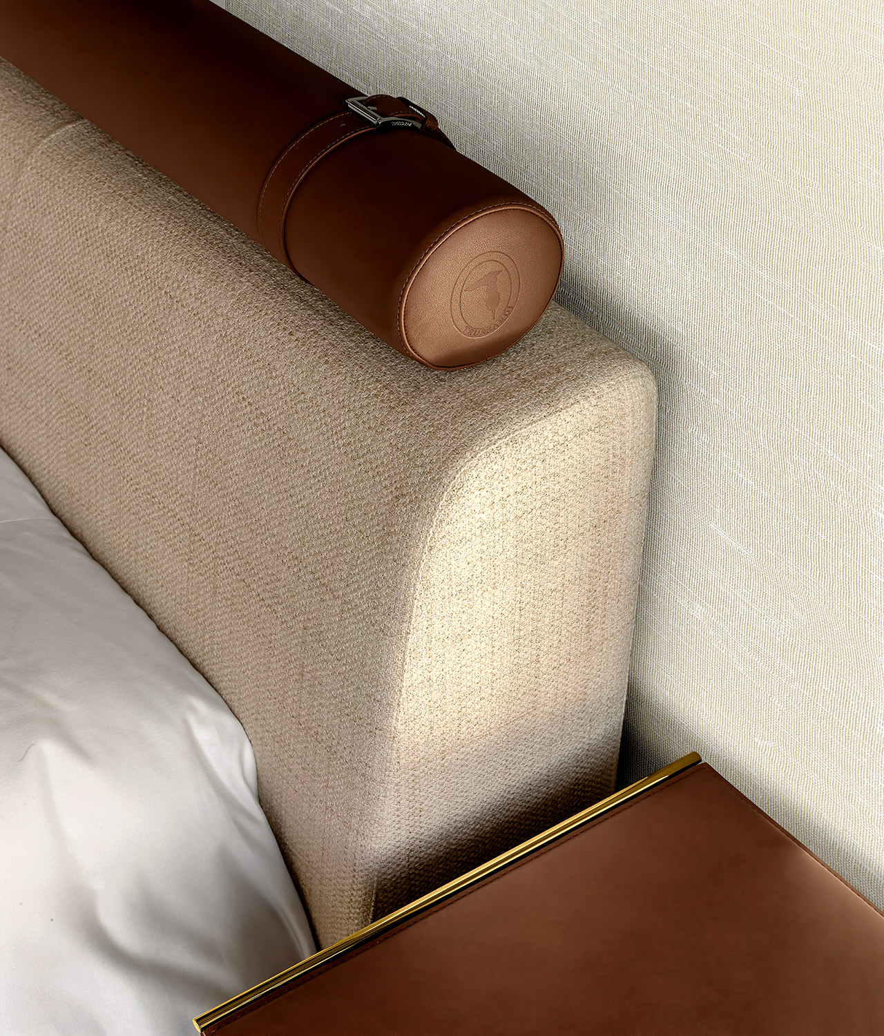 Новая коллекция TRUSSARDI HOME №5 доступна к заказу в салонах "Евро обои"