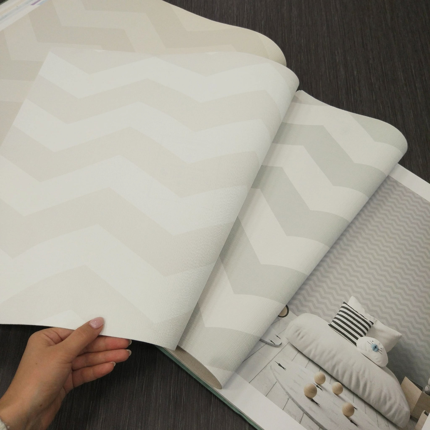 Подборка обоев с шевроном