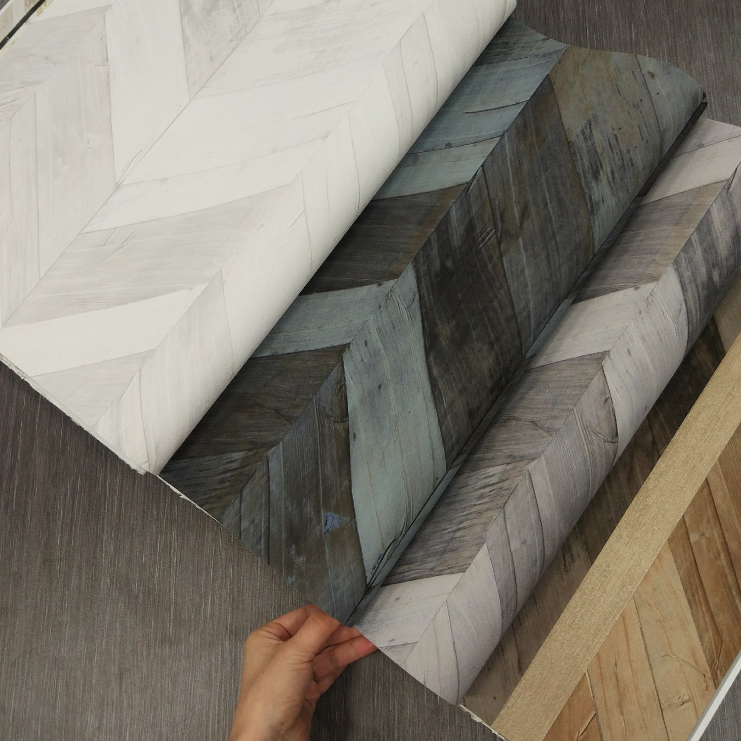 Подборка обоев с шевроном