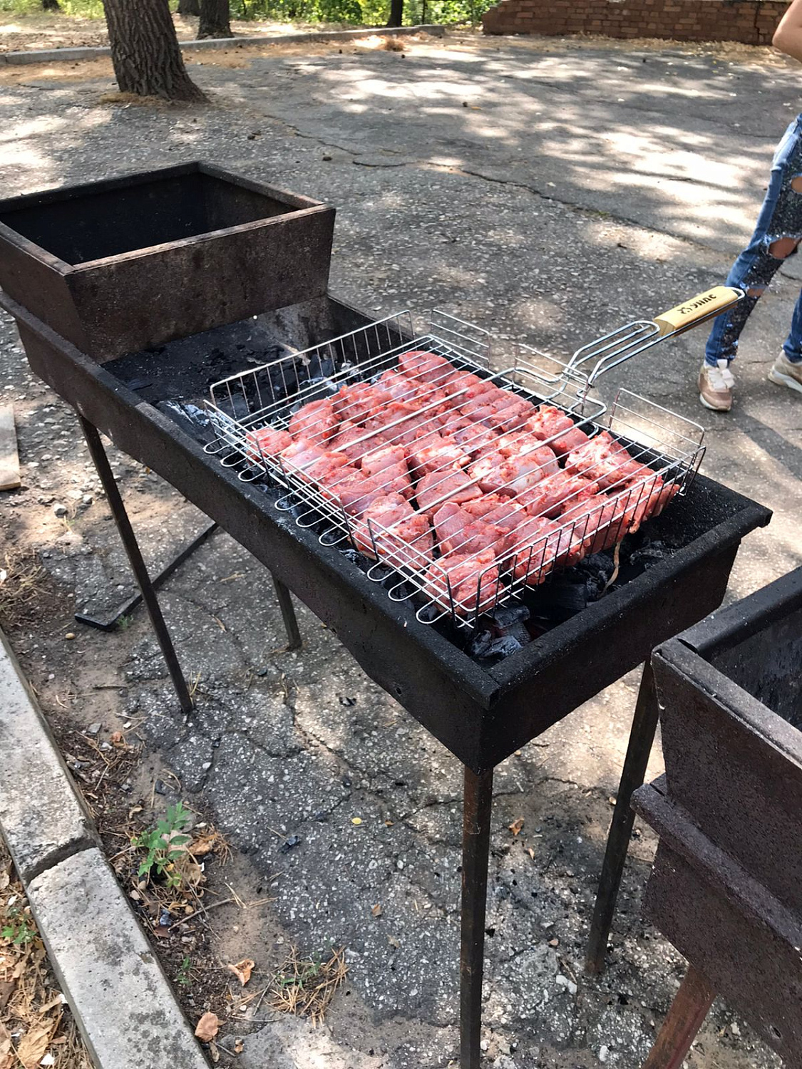 Поздравление от сотрудников компании «Евро Обои» собственникам компании