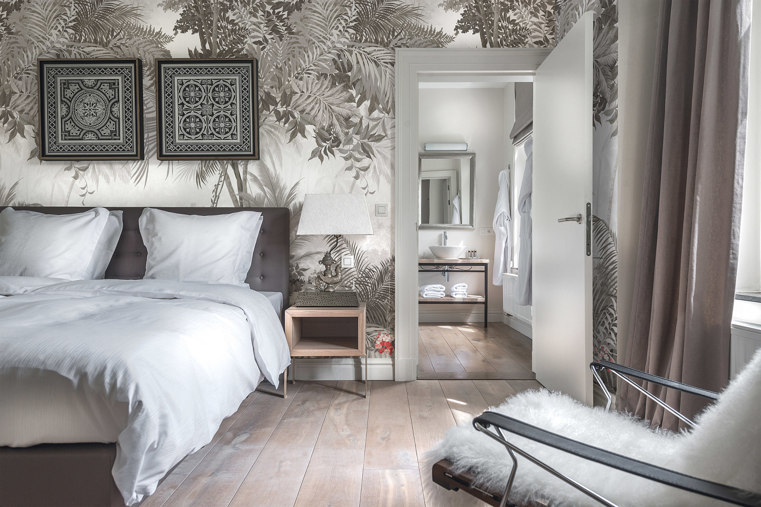 Коллекция экологически чистых флизелиновых обоев "Amazonia" от Loymina (Россия) 